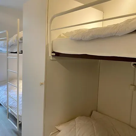 In Located With Beautiful Sea Views, Cleaning Included Apartment Nieuwpoort